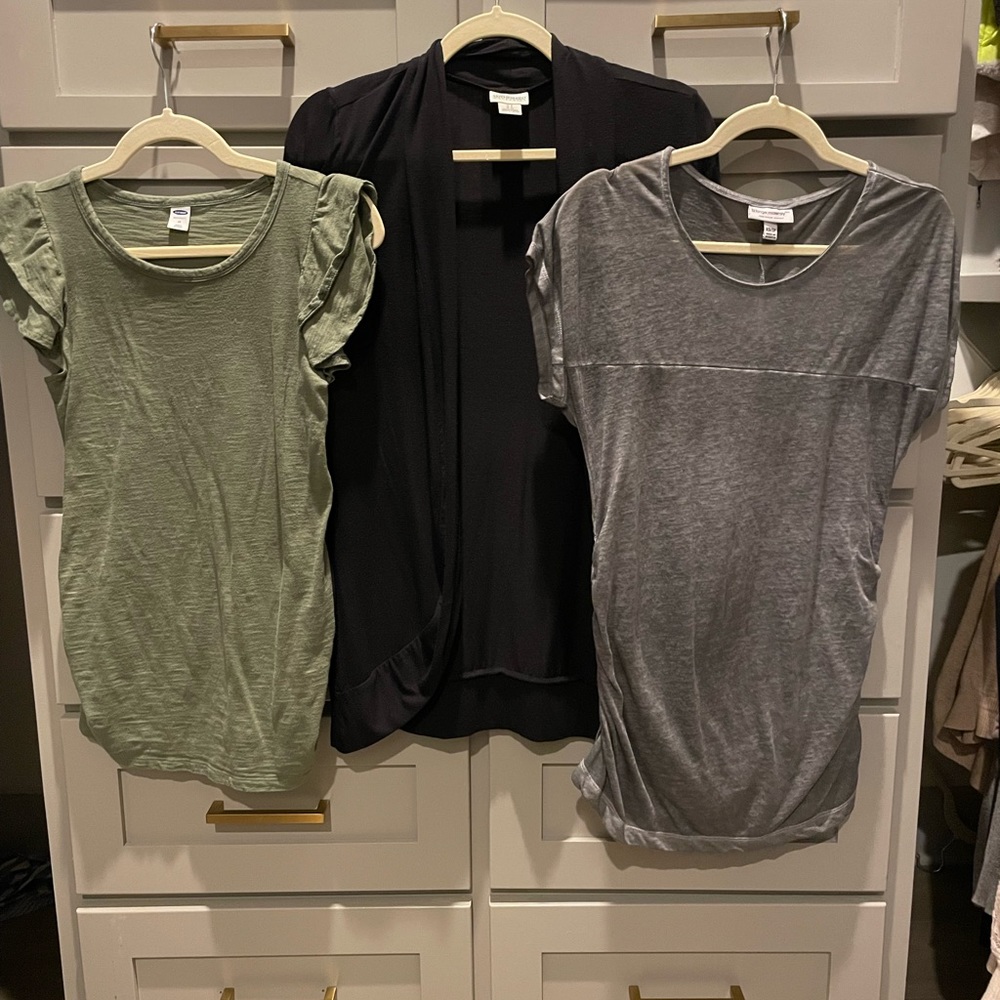 Maternity shirts and cardigan